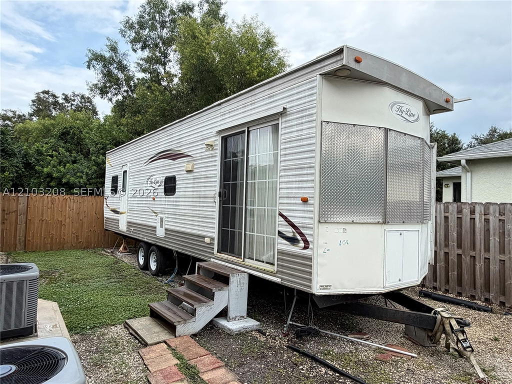 Real estate property located at 3212 27th st Sw, Lee, Lehigh Acres, Lehigh Acres, FL