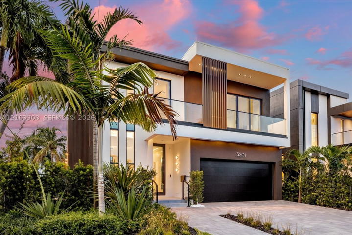 Real estate property located at 3201 26th St, Broward, Lauderdale Beach Ext Unit, Fort Lauderdale, FL