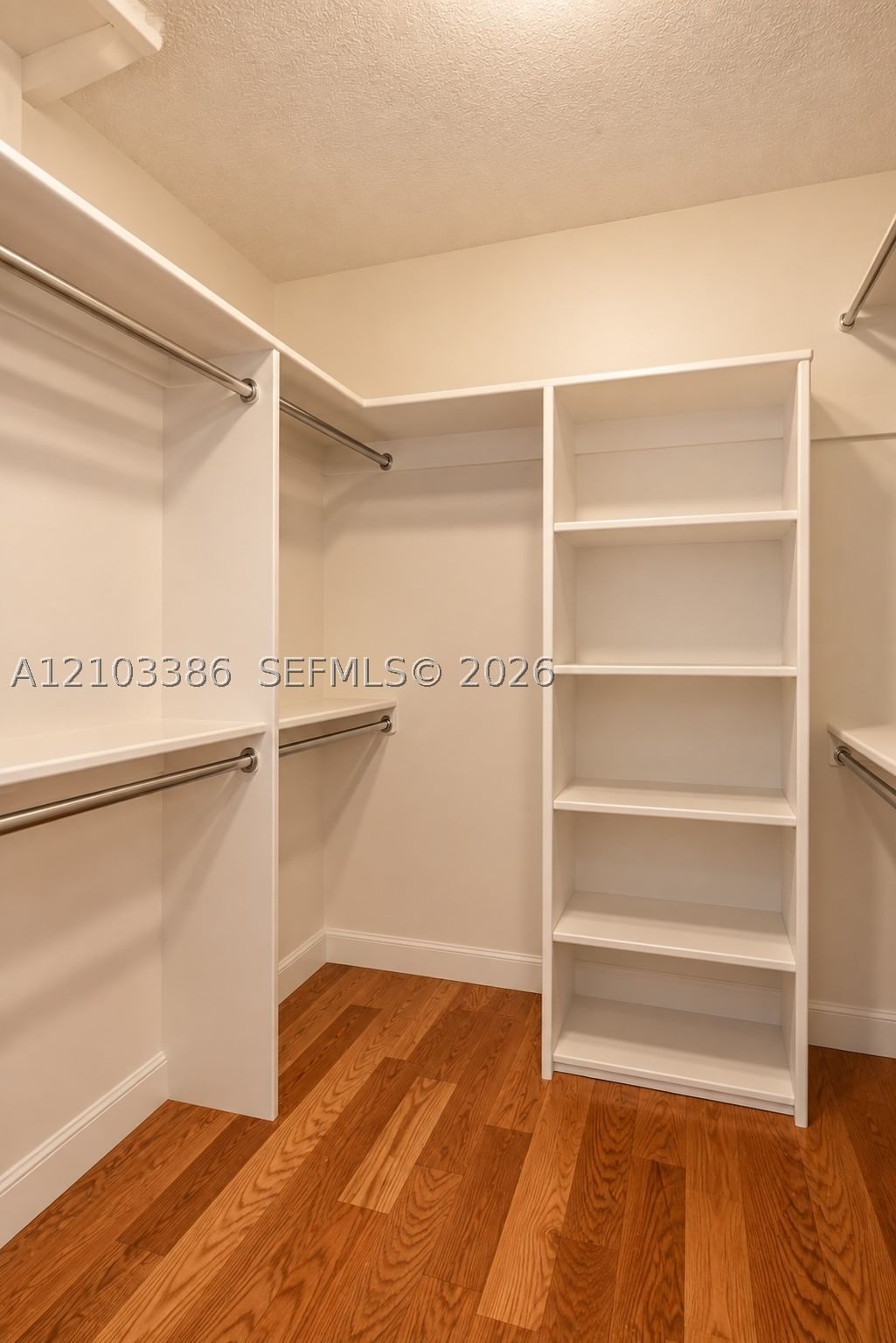 Real estate property located at 103 Tweedbrook Ln #101, Broward, Townhouses Of Emerald Hil, Hollywood, FL