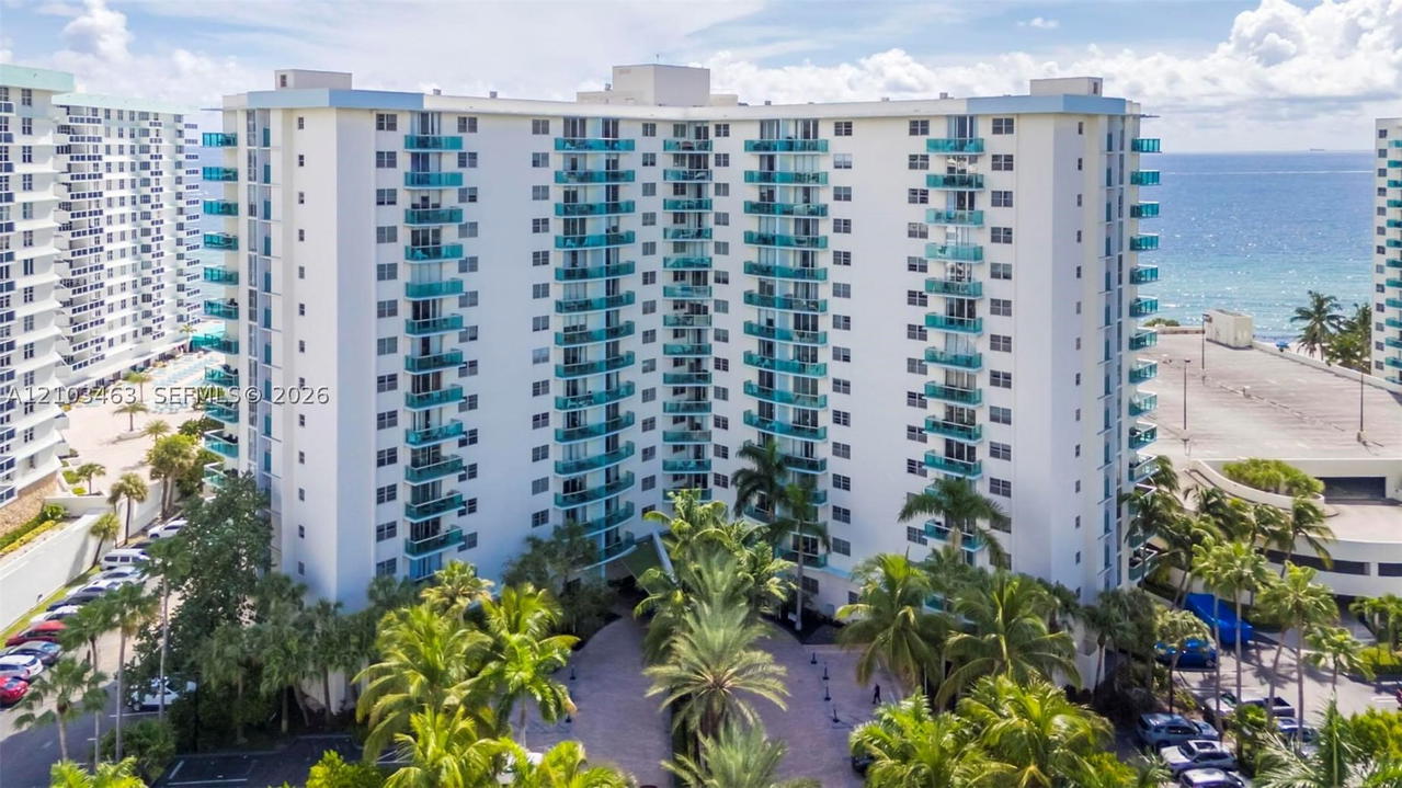 Real estate property located at 3801 Ocean Dr #8J, Broward, Tides On Hollywood Beach, Hollywood, FL