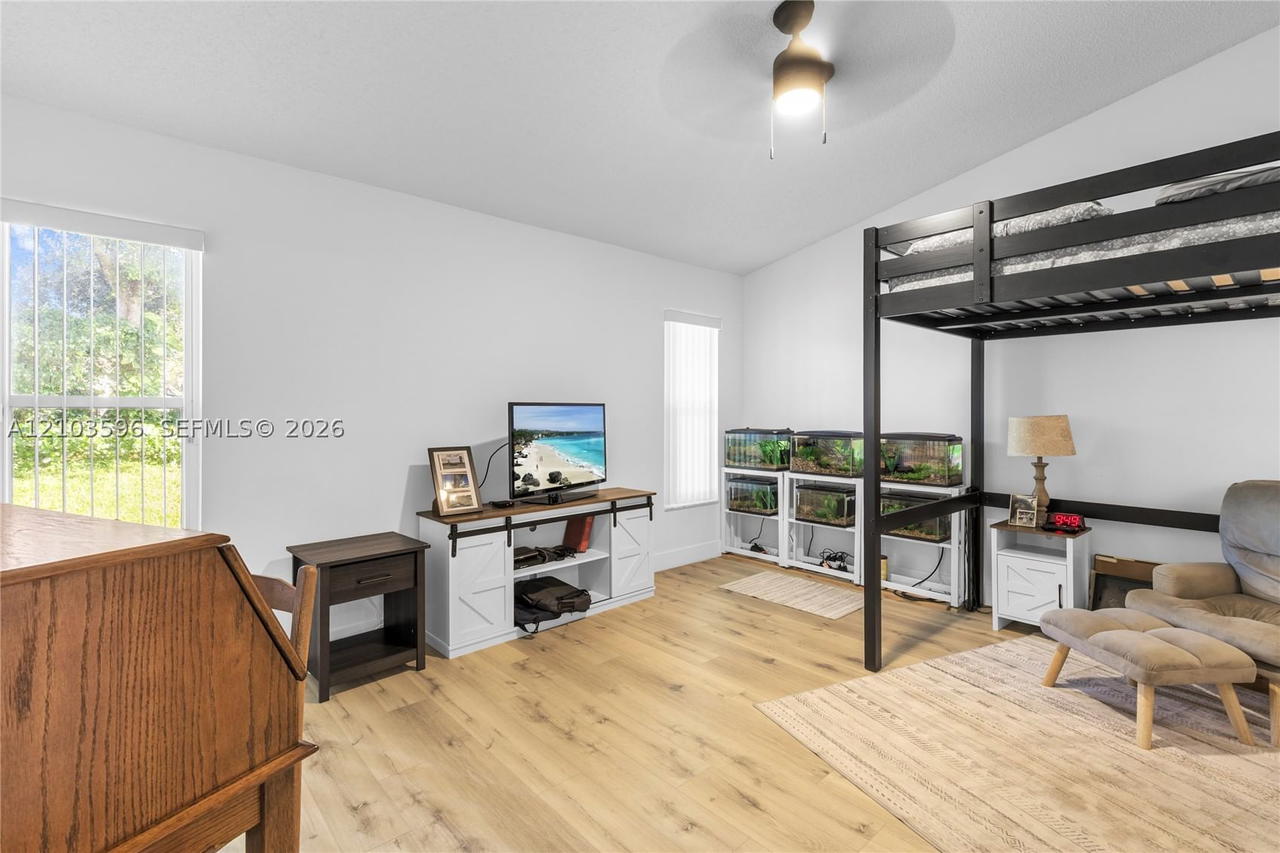 Real estate property located at 9705 Malvern Dr, Broward, Malvern/kings Point, Tamarac, FL