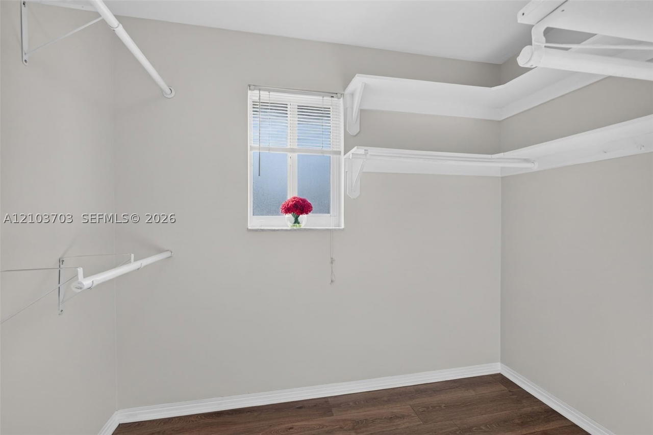 Real estate property located at 4110 Roosevelt St, Broward, Hollywood Hills, Hollywood, FL