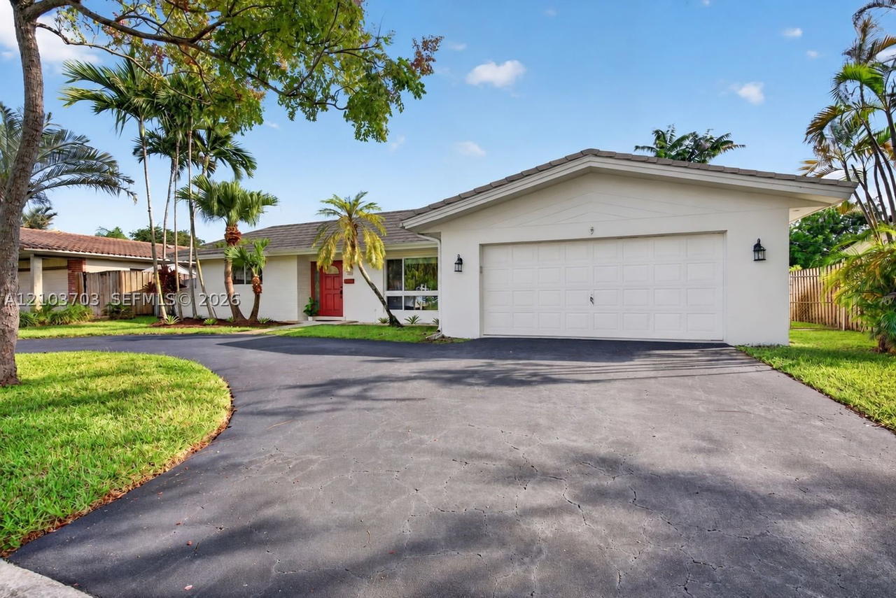 Real estate property located at 4110 Roosevelt St, Broward, Hollywood Hills, Hollywood, FL