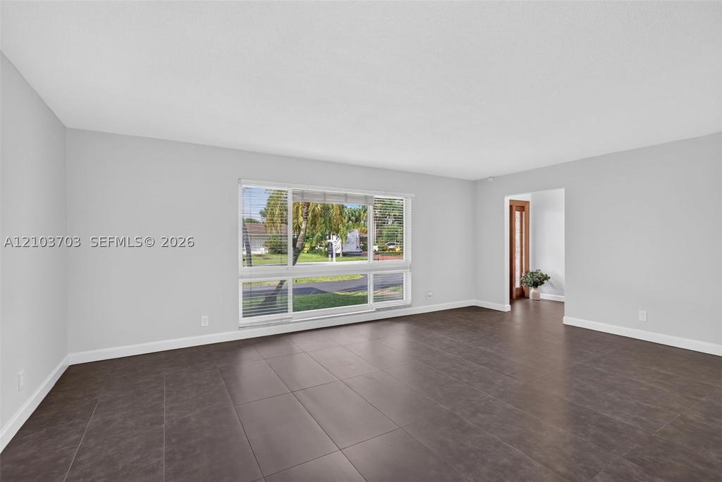 Real estate property located at 4110 Roosevelt St, Broward, Hollywood Hills, Hollywood, FL