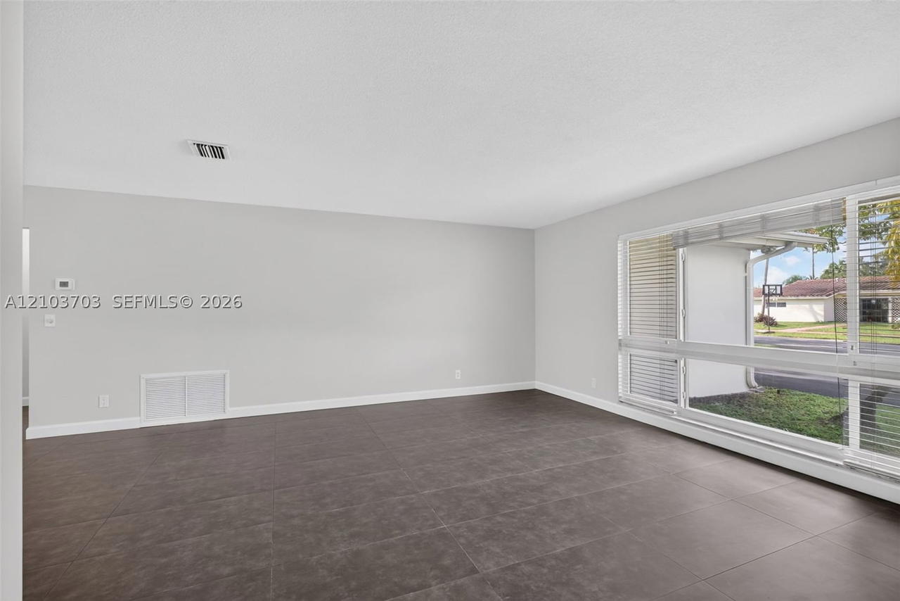 Real estate property located at 4110 Roosevelt St, Broward, Hollywood Hills, Hollywood, FL