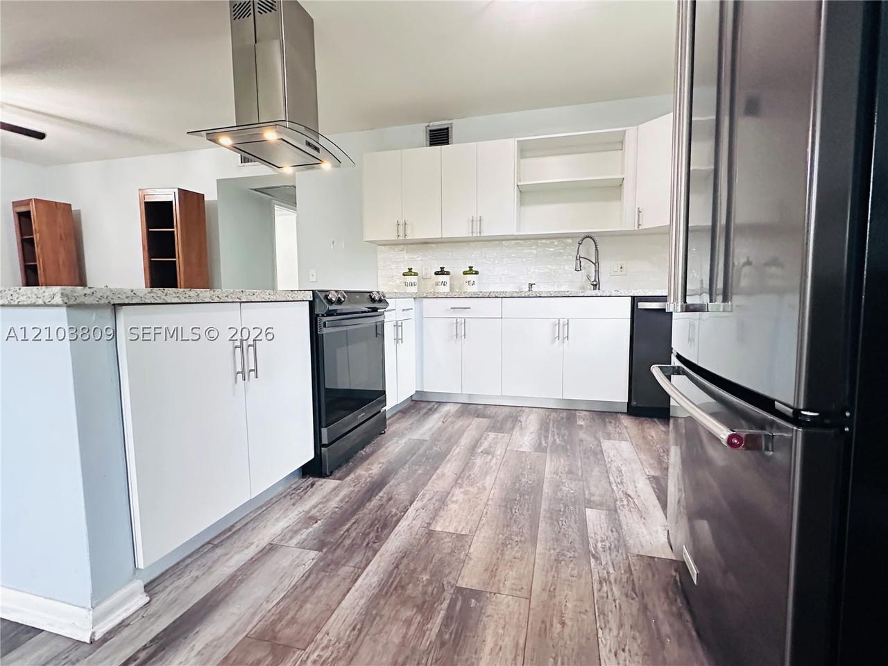 Real estate property located at 850 133rd Ter #318B, Broward, Kingsley At Century Villag, Pembroke Pines, FL