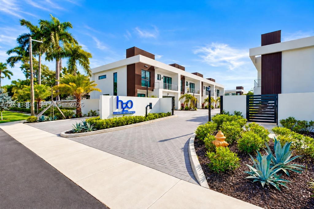 Real estate property located at 4648 SW 32 ND AVE B-3, Broward, H2o Dania Beach, Dania Beach, FL