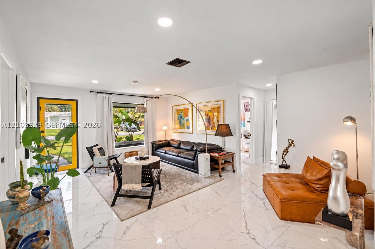 Real estate property located at 590 38th Pl, Broward, Bonnie Loch Sec 1, Deerfield Beach, FL