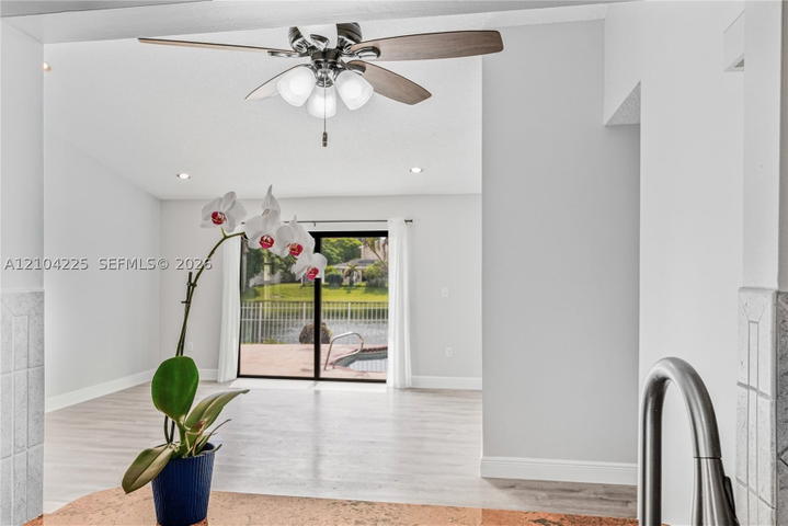 Real estate property located at 13740 Oak Ridge Dr, Broward, Shenandoah Section One, Davie, FL