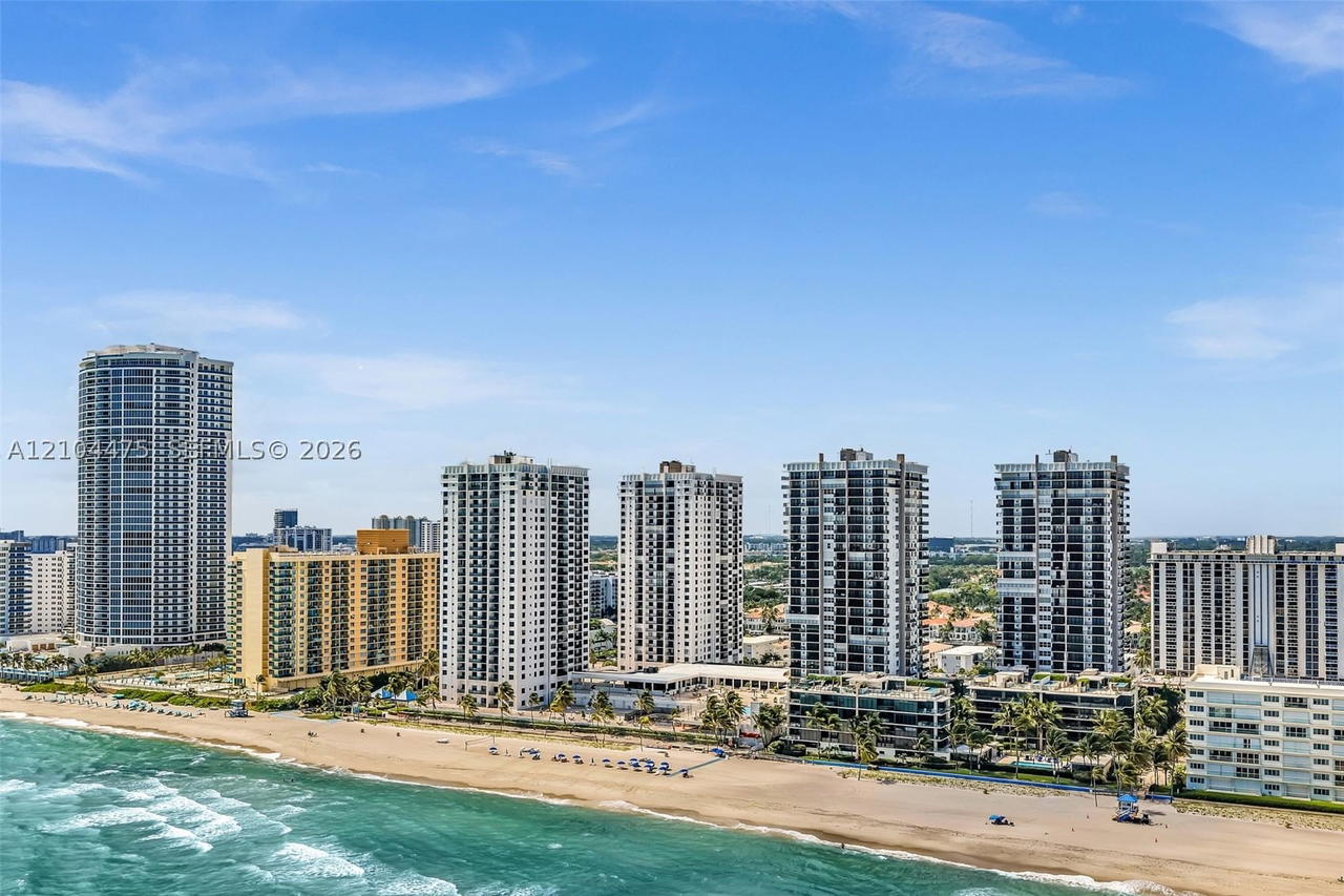Real estate property located at 2401 Ocean Dr #2503, Broward, Britannia At Quadomain Co, Hollywood, FL