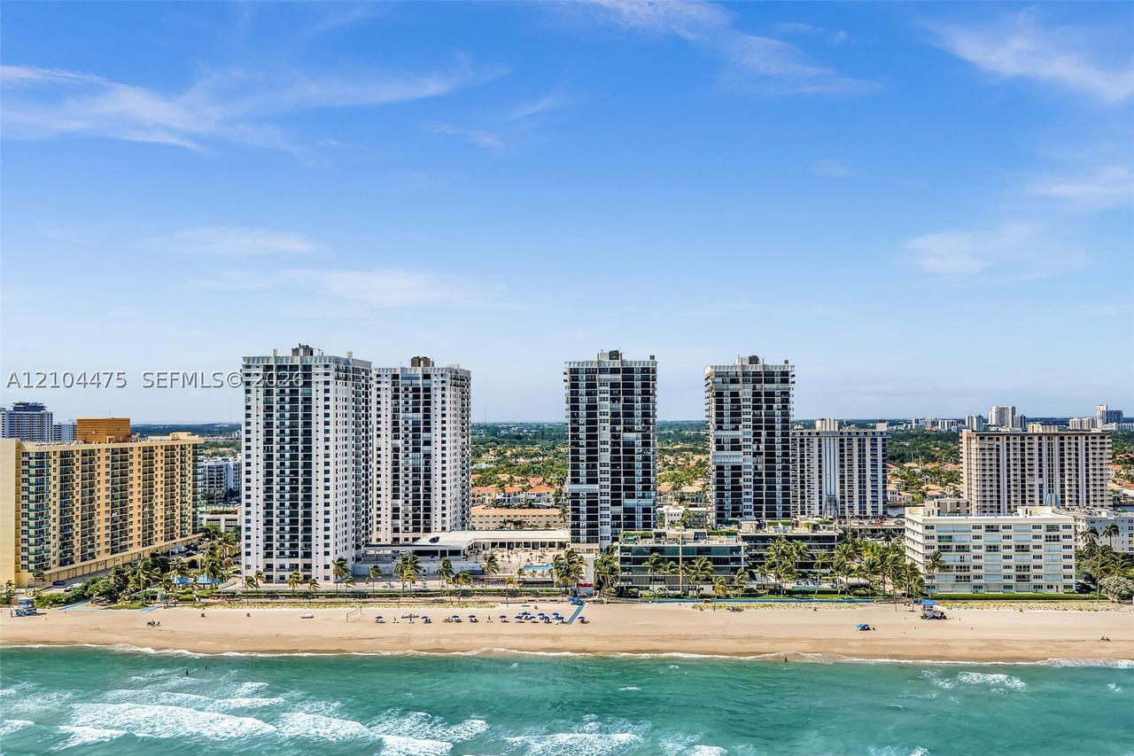 Real estate property located at 2401 Ocean Dr #2503, Broward, Britannia At Quadomain Co, Hollywood, FL