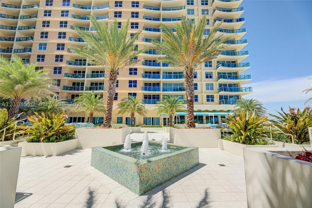 Real estate property located at 2501 Ocean Dr #1006, Broward, Wave Condo, Hollywood, FL