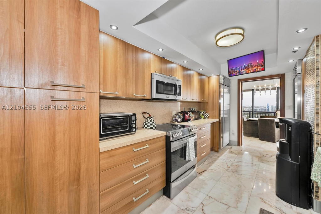 Real estate property located at 10175 Collins Ave #1207, Miami-dade, The Tiffany Of Bal Harbour, Bal Harbour, FL