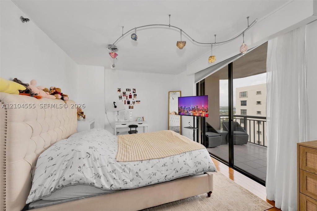 Real estate property located at 10175 Collins Ave #1207, Miami-dade, The Tiffany Of Bal Harbour, Bal Harbour, FL