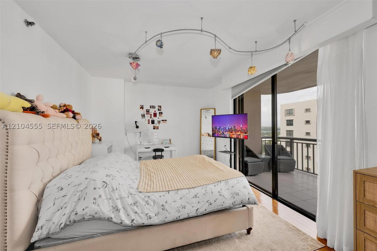 Real estate property located at 10175 Collins Ave #1207, Miami-dade, The Tiffany Of Bal Harbour, Bal Harbour, FL