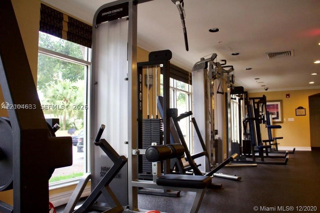 Real estate property located at 1900 Van Buren St #307B, Broward, Regent Park Condo, Hollywood, FL