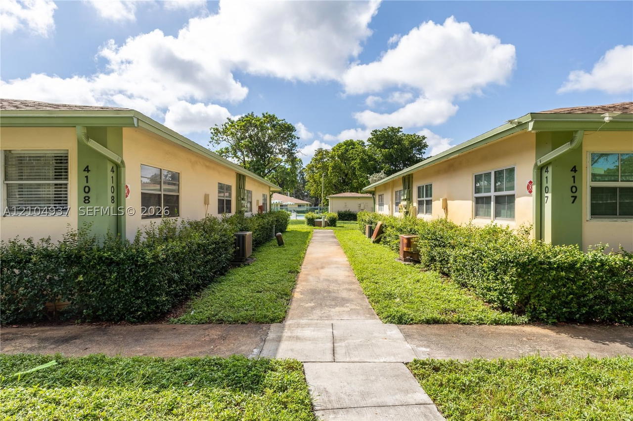 Real estate property located at 4108 88th Ave #3, Broward, Ramblewood East Condo, Coral Springs, FL
