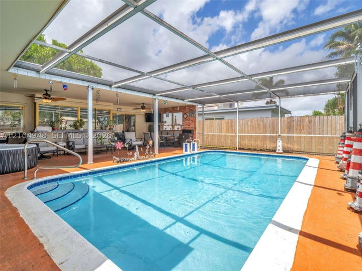 Real estate property located at 1911 53rd Ave, Broward, Hollywood Hills Amen Plat, Hollywood, FL