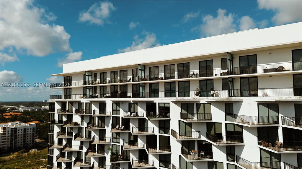 Real estate property located at 5252 85th Ave #1409, Miami-dade, 5252 Paseo Condo, Doral, FL