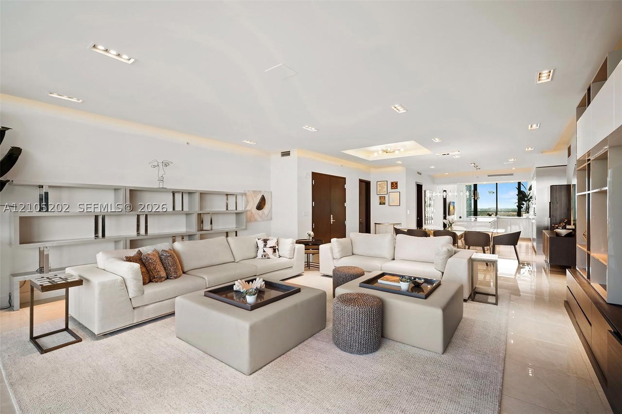 Real estate property located at 5000 Island Estates Dr #1106, Miami-dade, Prive Condo, Aventura, FL