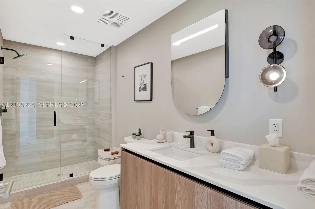 Real estate property located at 580 72nd St #808, Miami-dade, 72park Residences, Miami Beach, FL