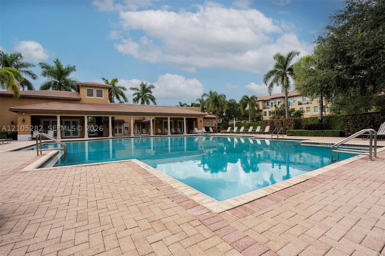 Real estate property located at 1104 146th Ter, Broward, Meadow Pines, Pembroke Pines, FL