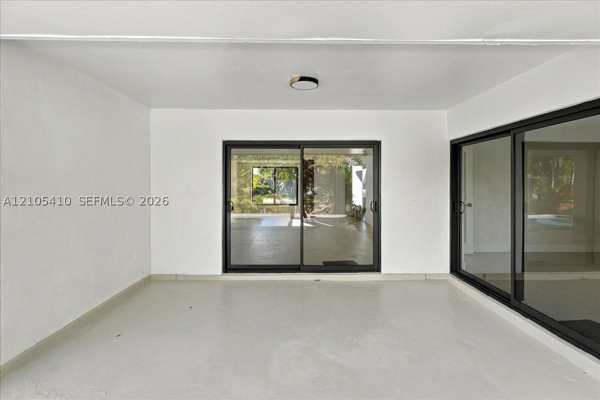 Real estate property located at 3905 67th Ter, Broward, Miramar Isles Sec 5, Miramar, FL