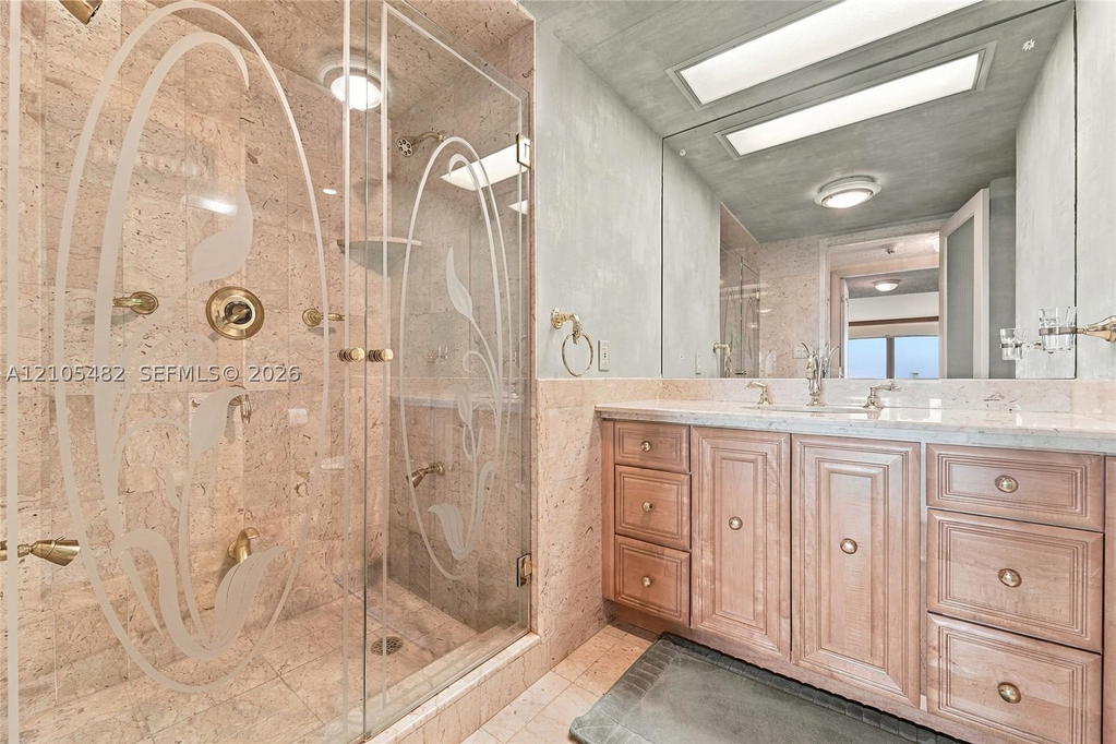 Real estate property located at 2100 Ocean Lane #808, Broward, Point Of Americas Condo, Fort Lauderdale, FL