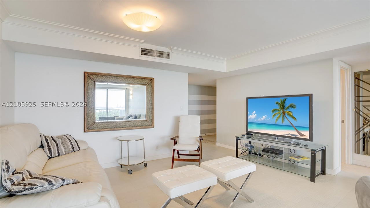 Real estate property located at 2655 Collins Ave #2301, Miami-dade, Mirasol Ocean Towers Cond, Miami Beach, FL