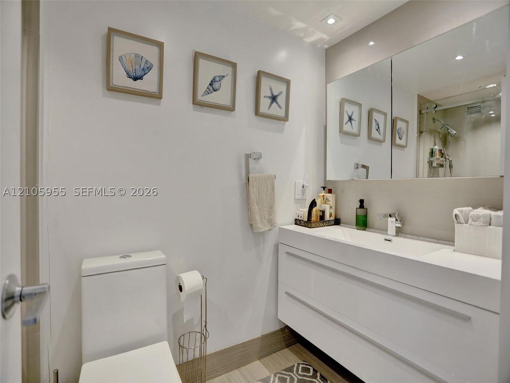Real estate property located at 18011 Biscayne Blvd #1904, Miami-dade, Del Prado Marina, Aventura, FL