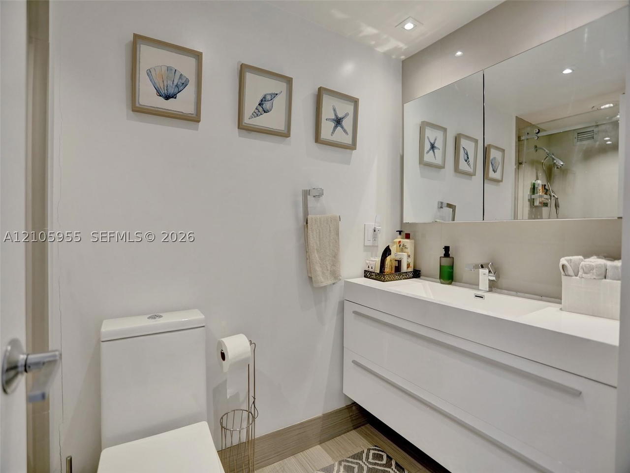 Real estate property located at 18011 Biscayne Blvd #1904, Miami-dade, Del Prado Marina, Aventura, FL