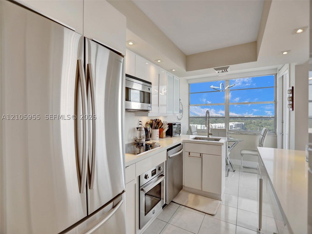 Real estate property located at 18011 Biscayne Blvd #1904, Miami-dade, Del Prado Marina, Aventura, FL