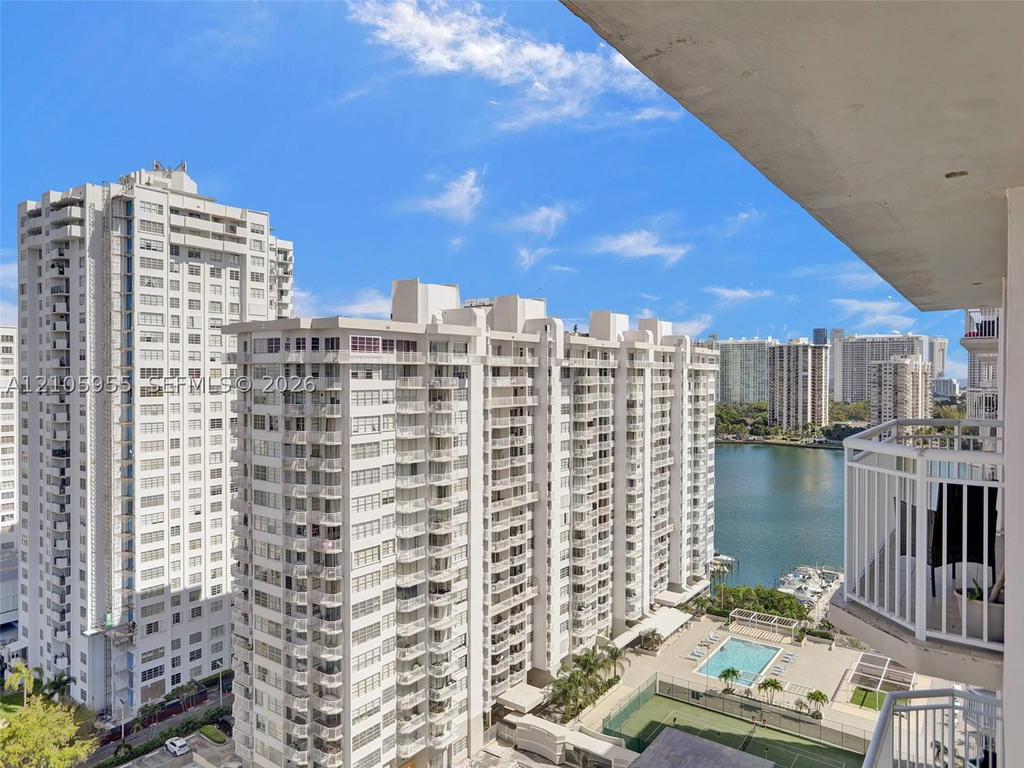 Real estate property located at 18011 Biscayne Blvd #1904, Miami-dade, Del Prado Marina, Aventura, FL