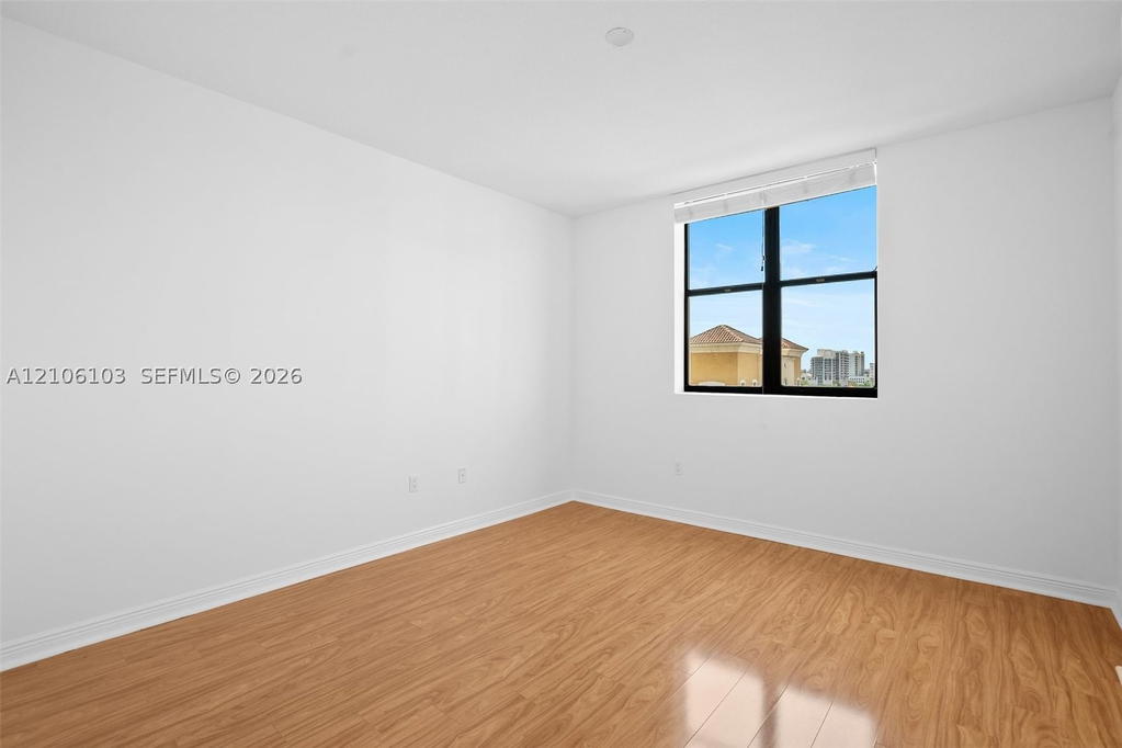 Real estate property located at 888 Douglas Rd #602, Miami-dade, Puerta De Palmas Condo, Coral Gables, FL