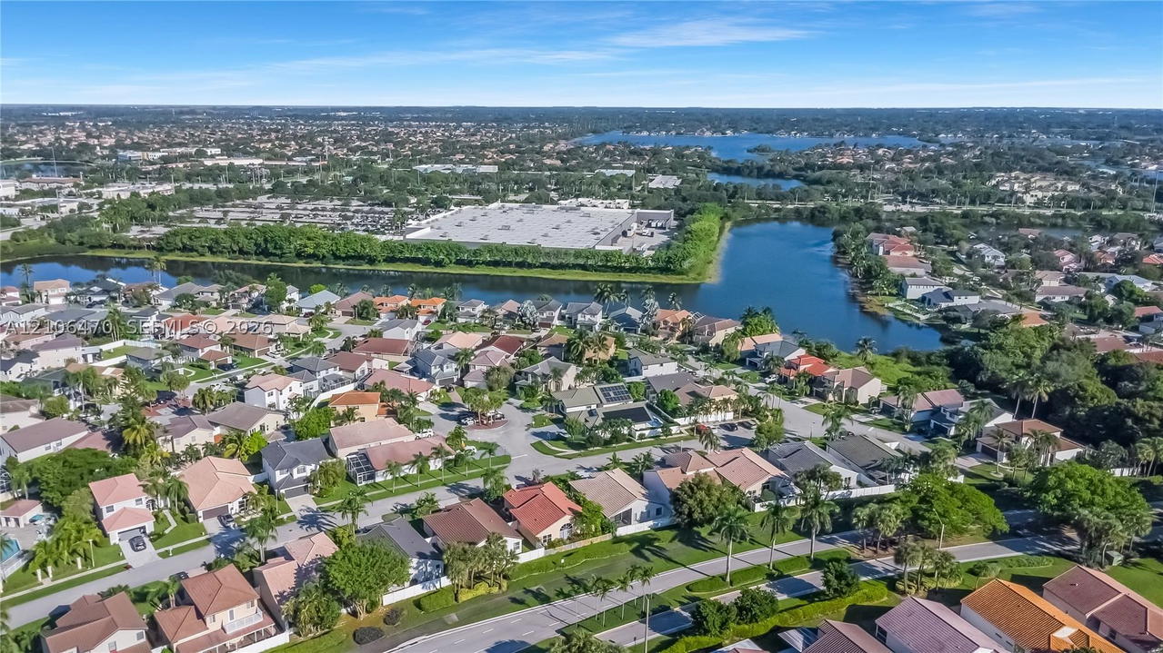 Real estate property located at 341 182nd Way, Broward, Silver Lakes At Pembroke, Pembroke Pines, FL