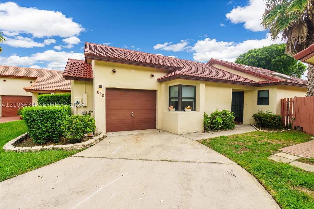 Real estate property located at 620 113th Ter, Broward, Pembroke Lakes South, Pembroke Pines, FL