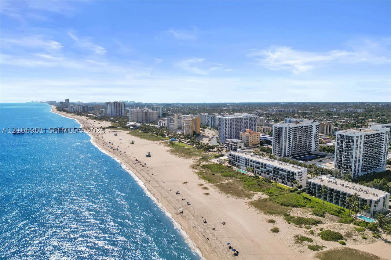 Real estate property located at 510 Ocean Blvd #308, Broward, Silver Thatch Ocean Club, Pompano Beach, FL