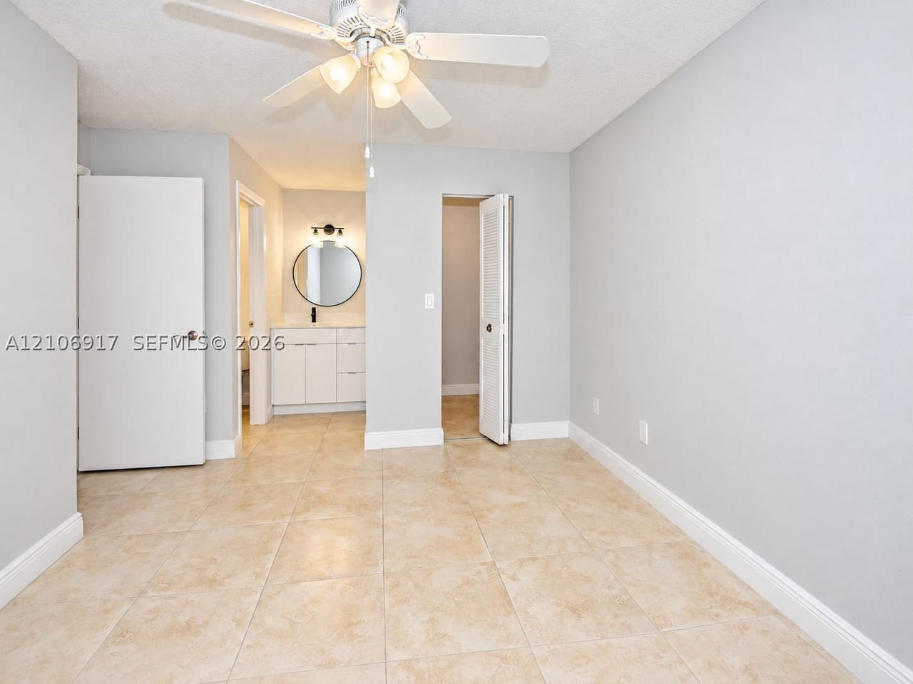 Real estate property located at 1237 46th Ave #813, Broward, Royal Poinciana Condo, Pompano Beach, FL