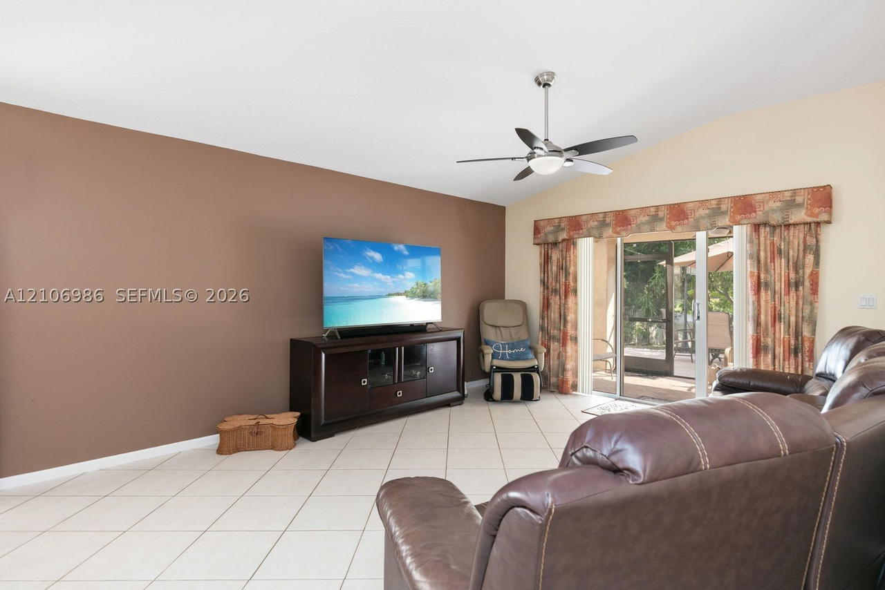 Real estate property located at 3801 147th Ave, Broward, Windsor Palms, Miramar, FL