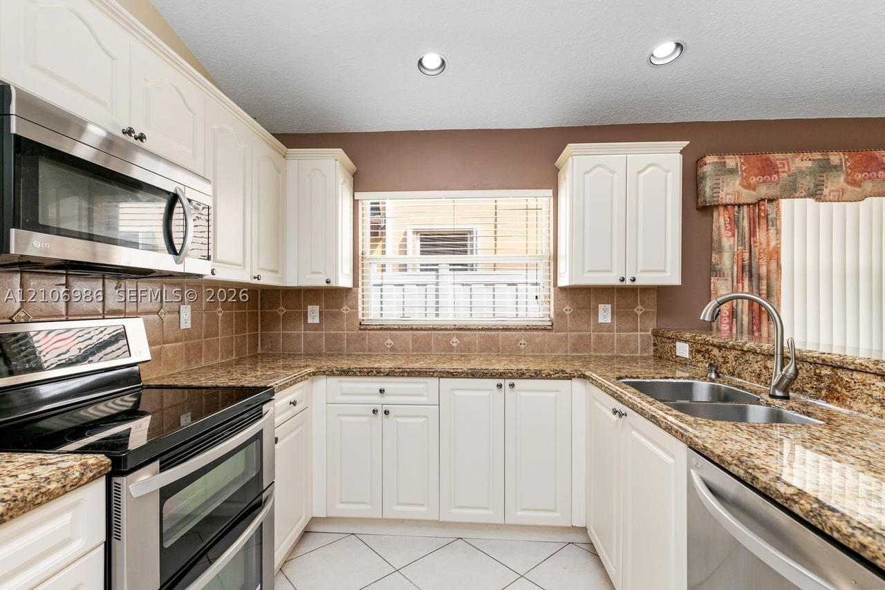 Real estate property located at 3801 147th Ave, Broward, Windsor Palms, Miramar, FL