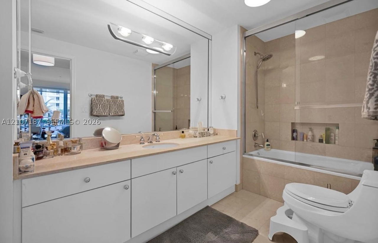 Real estate property located at 9601 Collins Ave #403, Miami-dade, Majestic Tower, Bal Harbour, FL
