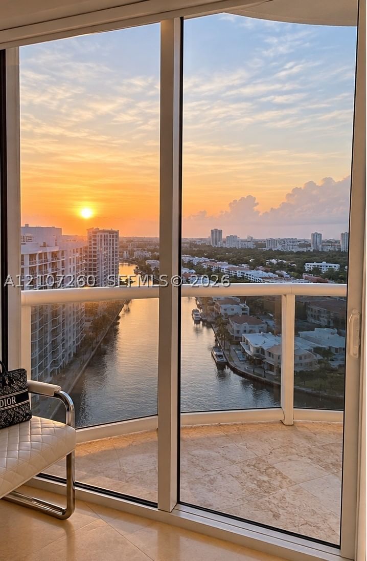 Real estate property located at 16001 Collins Ave #1605, Miami-dade, Tdr Tower I Condo, Sunny Isles Beach, FL