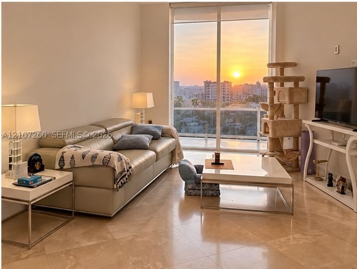 Real estate property located at 16001 Collins Ave #1605, Miami-dade, Tdr Tower I Condo, Sunny Isles Beach, FL