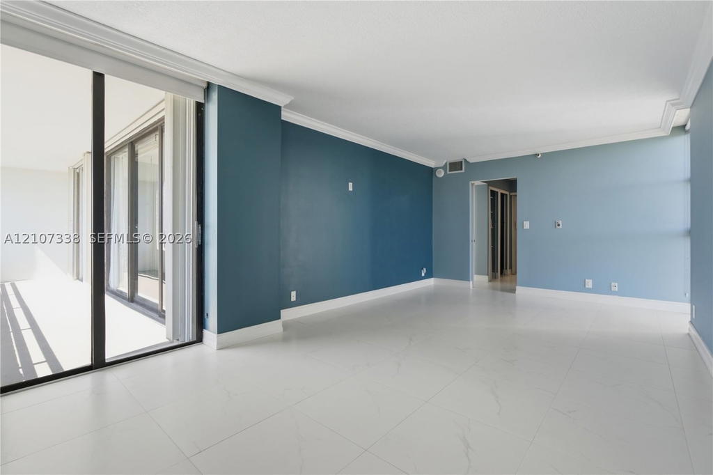 Real estate property located at 20355 34th Ct #1824, Miami-dade, Delvista Towers Condo, Aventura, FL