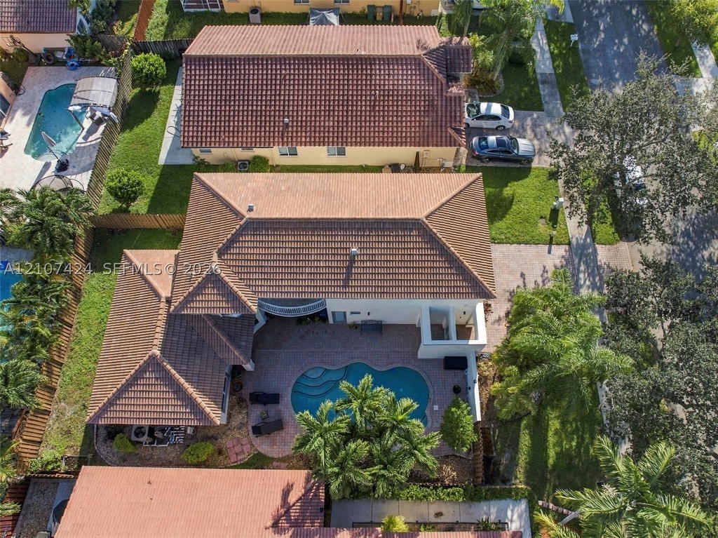 Real estate property located at 14702 Vista Luna Dr, Broward, Grove Commercial Center, Davie, FL