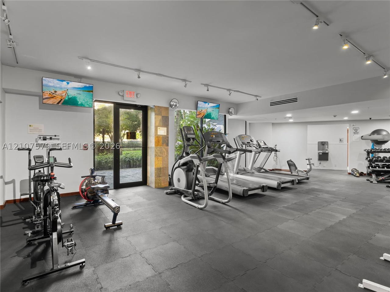Real estate property located at 3300 191st St #511, Miami-dade, Parc Central Aventura Sou, Aventura, FL