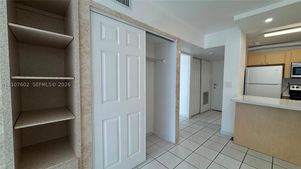 Real estate property located at 210 172nd St #542, Miami-dade, Avila South Condo, Sunny Isles Beach, FL