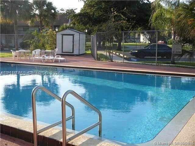 Real estate property located at 6061 Shakerwood Cir #202, Broward, Shaker Woods Village, Tamarac, FL