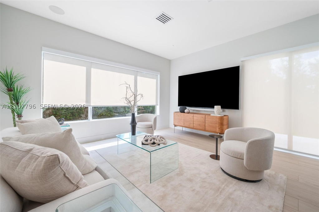 Real estate property located at 9181 Carlyle Ave, Miami-dade, Altos Del Mar No 4, Surfside, FL