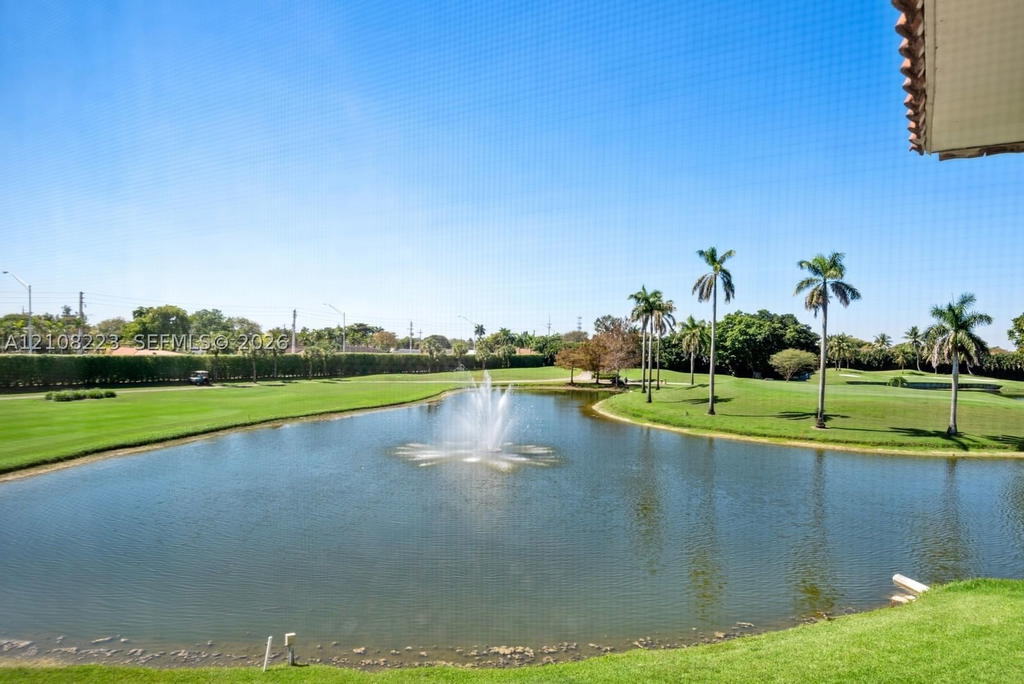 Real estate property located at 311 Hollybrook Dr #309, Broward, Hollybrook Golf, Pembroke Pines, FL